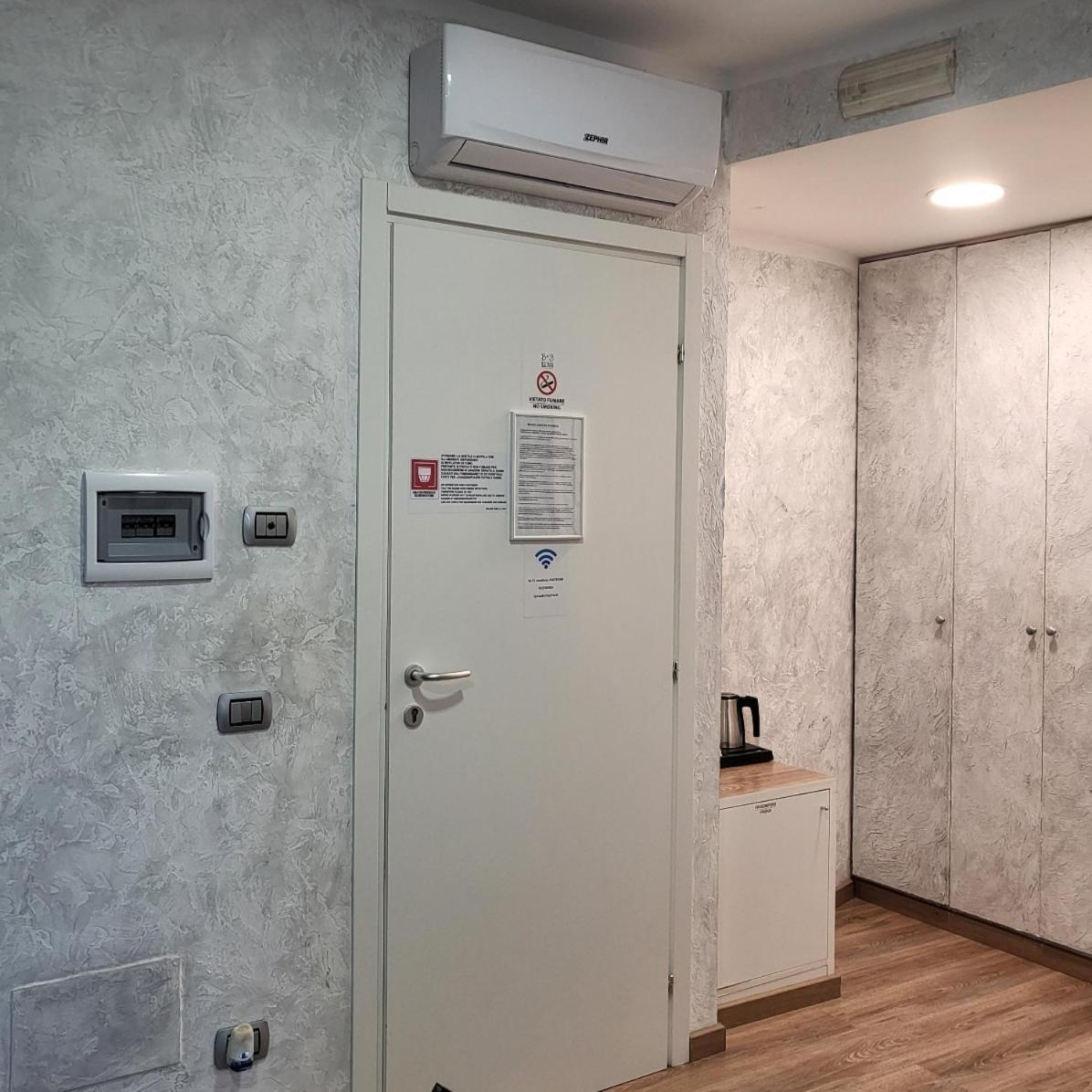 Illuvia 2 Affitta Camere Cornaredo Εξωτερικό φωτογραφία